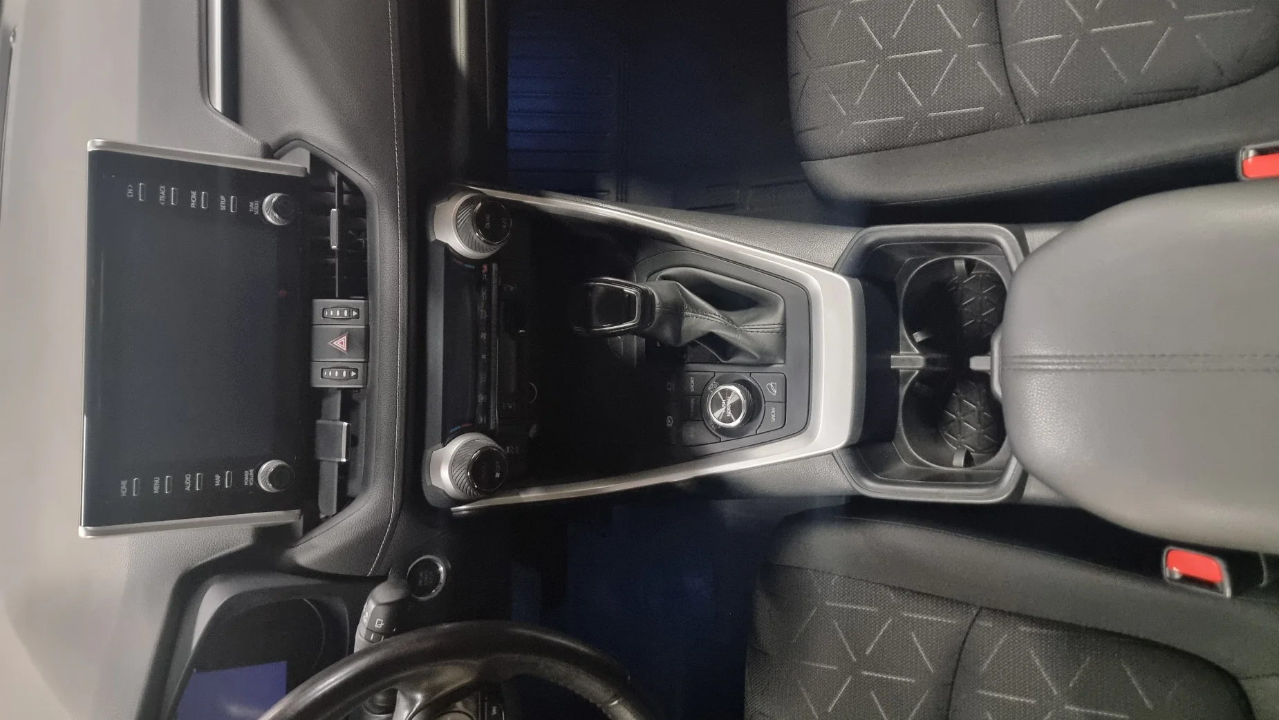 Toyota Rav 4 photo